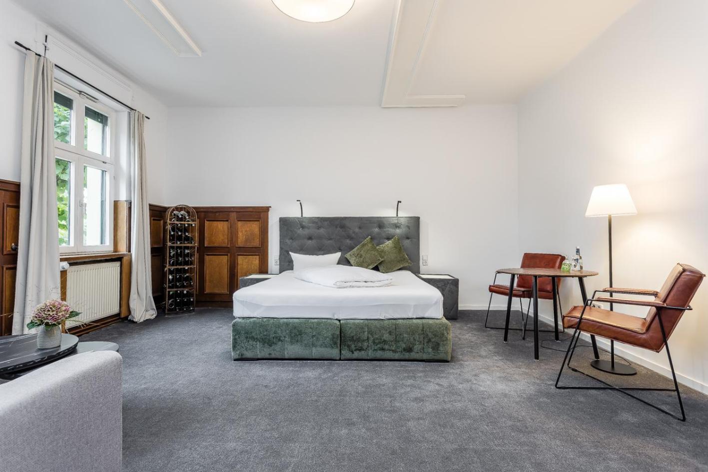 Hotel Zur Linde Dein Self Check In 米兴多夫 外观 照片
